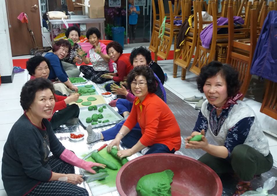 2017년 여신도회 바자회를 준비하며...