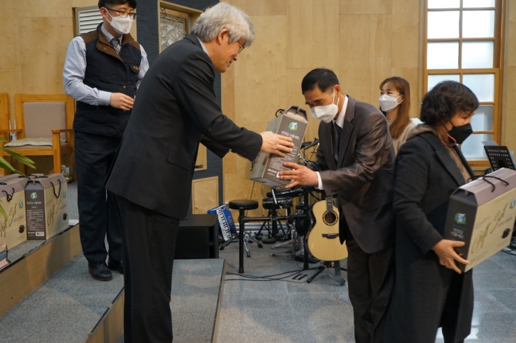 성경 통독 시상 및 졸업, 장학증서 수여식