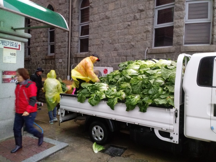 비오는 날 김장 및 익산 노회 찬양대회 