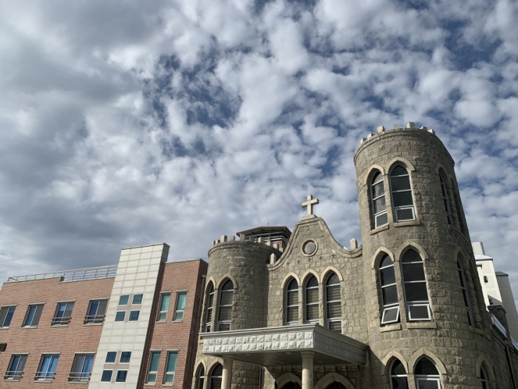 신황등교회 외부전경