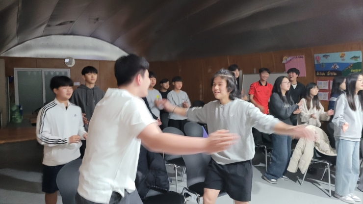 2025년 2월 21일(금)~22일(토)...